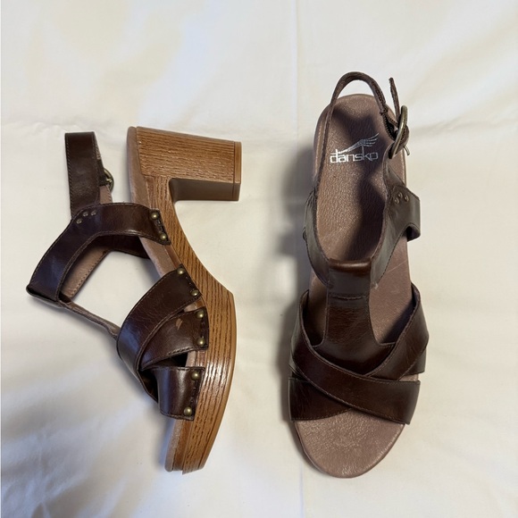 Dansko Shoes - DANSKO | SZ 41 (US 11) | Brown Leather DANIELA SLINGBACK Heel Sandals T-Strap